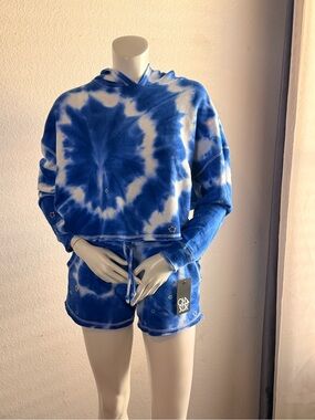 CHASER Blue Tie Dyed Hoodie & Shorts
